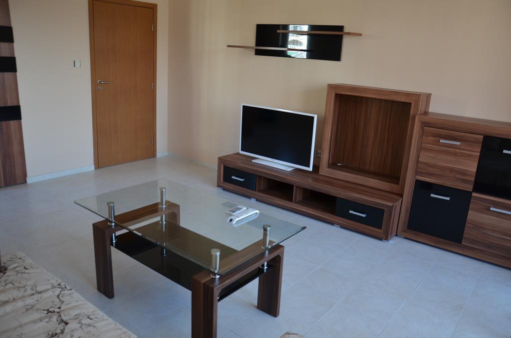 Apartments In Complex Chateau Nessebar Sveti Vlas Exterior foto