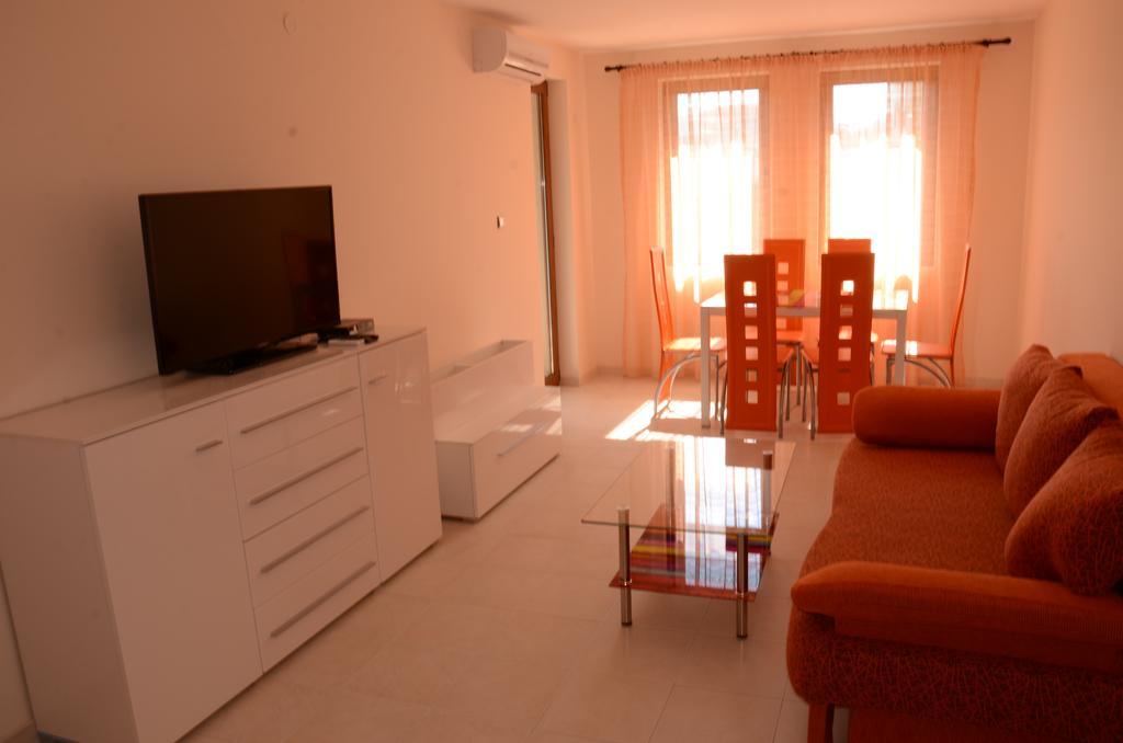 Apartments In Complex Chateau Nessebar Sveti Vlas Exterior foto